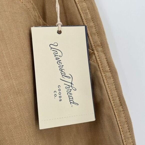 NWT Universal Thread High Rise Cropped Wide Leg Cargo Pants Beige Tan Size 2‎ - Picture 5 of 12